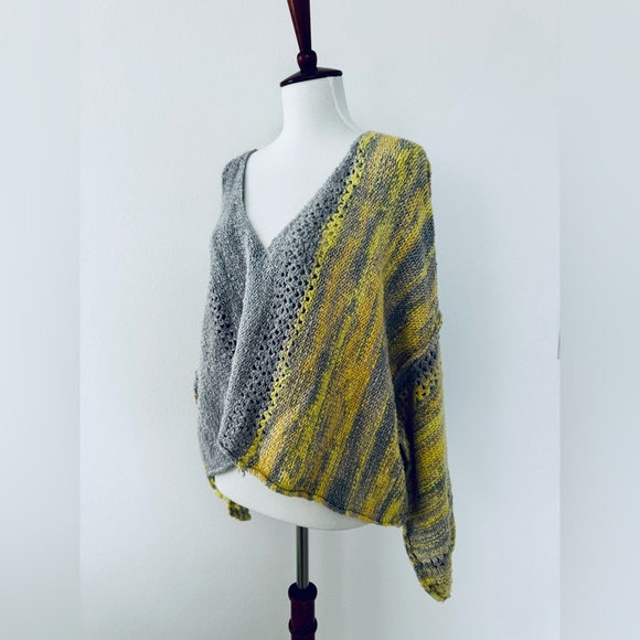 Free People Knit V-neck Sweater - Picture 2 of 7